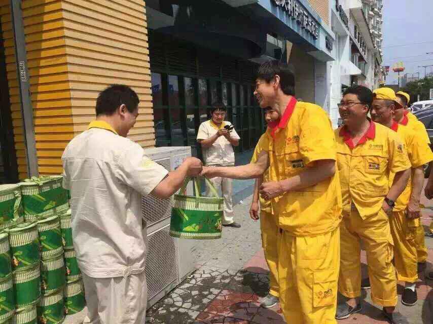 方林装饰工程中心节日福利发放